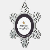 Amerikaans als Apple Pie Tin Sneeuwvlok Ornament (Rechts)