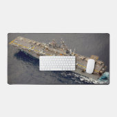 AMERIKAANS AMFIBISCH AANVALSSCHIP - LHD-1 BUREAUMAT (Keyboard & Muis)