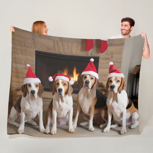 Amerikaans Engels Foxhound open haard Kerstmis Fleece Deken (In situ)