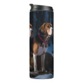 Amerikaans Engels Foxhound Snowy Sleigh Kerstmis Thermosbeker (Geroteerd rechts)