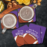 Amerikaans Football Paarse Kartonnen Onderzetters<br><div class="desc">papieren onderzetters hebben een Amerikaans football op paarse en de woorden "It's Game Day!" samen met je achternaam. MEER kleuren en overeenkomende items in onze winkel.</div>