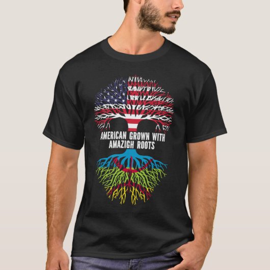 Amerikaans Gegroeid met Amazigh Roots USA Vlag T-shirt (Voorkant)
