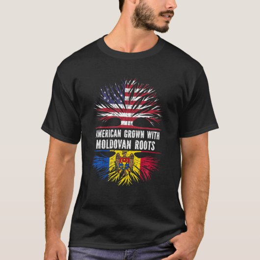 Amerikaans gegroeid met Moldavische rots VS vlag M T-shirt (Voorkant)