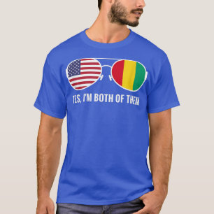Amerikaans-Guinese Amerikanen met een Amerikaanse T-shirt