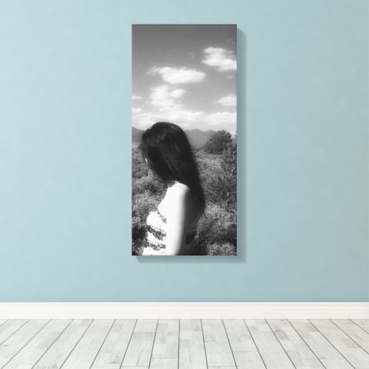 Amerikaans Indiaas Meisje Canvas Afdruk (Insitu (Houten vloer))