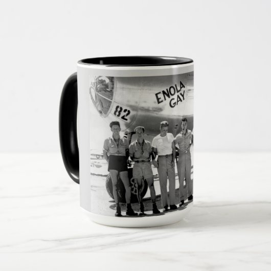 Amerikaans land:  Enola Gay Mok (Voorkant links)