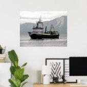 Amerikaans nummer 1, Fabrieksmokkelaar in de Neder Poster (Thuiskantoor)