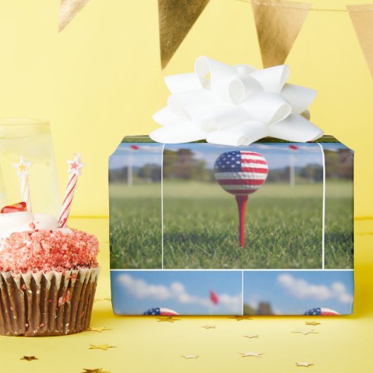 Amerikaans vlag ontwerp op een golfbal cadeaupapier (Verjaardagsfeest)