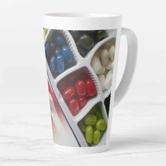 Amerikaans Wit Rood en Blauw Wit/Goud 22 oz Stein Latte Mok (Rechterhoek)