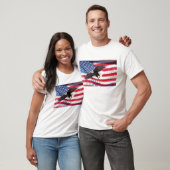 Amerikaanse adelaar en vlag T-Shirt (Unisex)