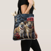 Amerikaanse Akita Snowy Sleigh Ride Kerstdecoratie Tote Bag (Dichtbij)