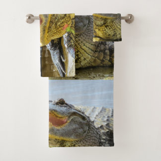 Amerikaanse alligator closeup. Gezichtelijk Bad Handdoek