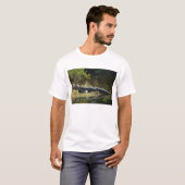Amerikaanse alligator rustend langs een Florida we T-shirt (Voorkant volledig)