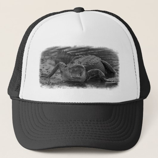 Amerikaanse alligator zwarte en witte fotografie trucker pet (Voorkant)