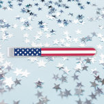 Amerikaanse Amerikaanse vlag en Stripes Stropdas B Verzilverde Dasspeld<br><div class="desc">De all American, Stars and Stripes, Old Glory, Star-Spangled Banner, USA flag, stylish classic brass metal stropdas bar clip, om je trots, patriottisme, liefde te shows. Geweldig voor Onafhankelijkheidsdag 4e juli partijen, herdenkingsdag, de viering van de strijdkrachten, en nog veel meer. Een geweldige stropdas streepjesklem voor de speciale mannen in...</div>