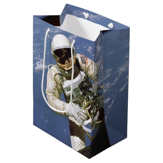 Amerikaanse astronaut medium cadeauzakje (Voorkant Gekanteld)