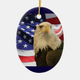 Amerikaanse Bald Eagle en vlag Keramisch Ornament