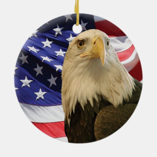 Amerikaanse Bald Eagle en vlag Keramisch Ornament (Achterkant)