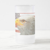 Amerikaanse Bald Eagle op een Amerikaanse vlag Matglas Bierpul (Center)
