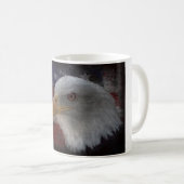 Amerikaanse Bald Eagle over vlag Koffiemok (Voorkant rechts)