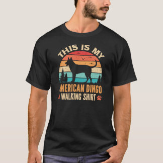 Amerikaanse Dingo-hond Wandelende Vader Zonsonderg T-shirt