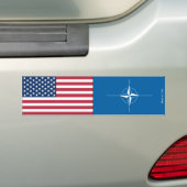 Amerikaanse en NAVO-vlaggen Bumpersticker (Op auto)