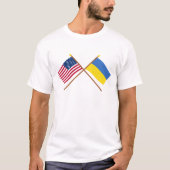 Amerikaanse en Oekraïense gekruiste vlaggen T-shirt (Voorkant)