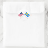 Amerikaanse en Zweedse gespleten vlaggen Ronde Sticker (Tas)