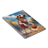 Amerikaanse Engelse Foxhound-hond speelt basketbal Notitieboek (Rechterzijde)