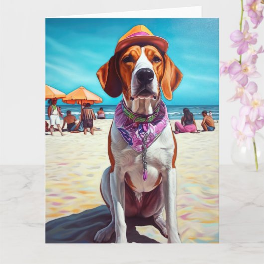 Amerikaanse Engelse Foxhound op het strand, zomer Kaart (Orchidee)