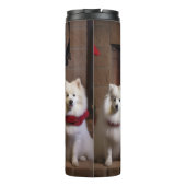 Amerikaanse Eskimo bij de open haard Kerstmis Thermosbeker (Achterkant)