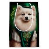 Amerikaanse Eskimo-hond in St. Patrick's Day Dress Medium Cadeauzakje (Voorkant)