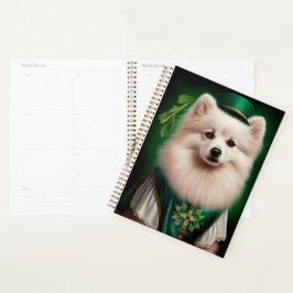 Amerikaanse Eskimo-hond in St. Patrick's Day Dress Planner