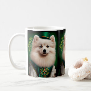 Amerikaanse Eskimohond in St. Patrick's Day-jurk Koffiemok