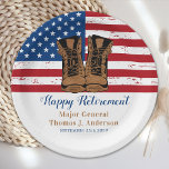 Amerikaanse Flag Boots Retirement Party Papieren Bordje<br><div class="desc">Voeg de afwerking toe aan uw militaire aftredingspartij met deze Amerikaanse Flag-ontwerper van militaire borden en partijbenodigdheden. Amerikaanse Amerikaanse vlag in een modern rood wit en blauw, sterren en strepen, met een ontwerp van lederen gevechtsschoenen. Deze Amerikaanse Flag party paper borden zijn perfect voor een militaire pensioenpartij, militaire inzet sturen...</div>