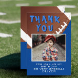 Amerikaanse Football Ball Sports Kinderen Birthday Bedankkaart<br><div class="desc">American Football Ball Sports Kids Birthday Foto bedankt je kaart. Football met de naam verjaardagskaart bedankt je kaart met een dankjewel bericht, de naam van het kind, de foto van het kind en de ballen van het football. Pas dit football aan met jouw naam en de foto van uw kind....</div>