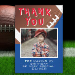 Amerikaanse Football Ball Sports Kinderen Birthday Bedankkaart<br><div class="desc">American Football Ball Sports Kids Birthday Foto bedankt je kaart. Football met de naam verjaardagskaart bedankt je kaart met een dankjewel bericht, de naam van het kind, de foto van het kind en de ballen van het football. Pas dit football aan met jouw naam en de foto van uw kind....</div>