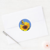 Amerikaanse Goldfinch op zonnebloem Ronde Sticker (Envelop)