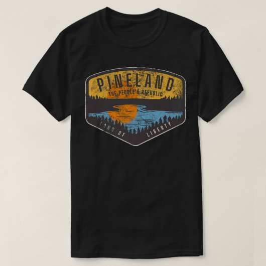 Amerikaanse marauder Pineland Camping Premium T-shirt (Design voorkant)