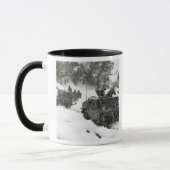 Amerikaanse marinepatrouille in Khowst-Gardez Pass Mok (Links)