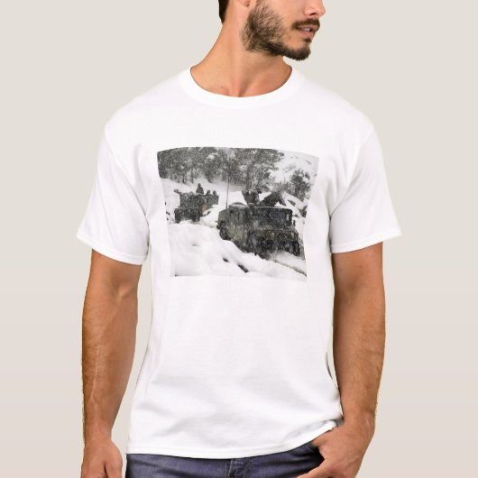 Amerikaanse marinepatrouille in Khowst-Gardez Pass T-shirt (Voorkant)