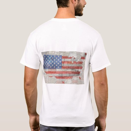 -Amerikaanse Patriottische Kaart Vlag op Muur T-shirt (Achterkant)