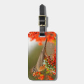 Amerikaanse Robin met een Pyracantha Pomme Bagagelabel (Voorkant verticaal)
