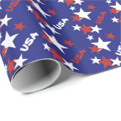 Amerikaanse rode en witte sterren op blauw cadeaupapier (Rol Hoek)