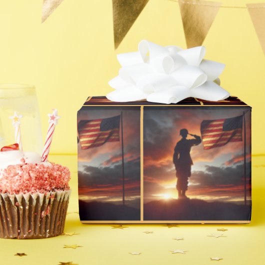 Amerikaanse soldaat saluutvlag cadeaupapier (Verjaardagsfeest)