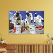 Amerikaanse soldaten van het 457e chemische batalj canvas afdruk (Insitu (Woonkamer))