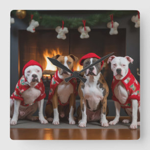Amerikaanse Staffordshire bij de Haard Kerstmis Vierkante Klok