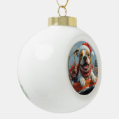 Amerikaanse Staffordshire Dog Kerstmis Keramische Bal Ornament (Links)
