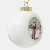 Amerikaanse Staffordshire Hond in Sneeuw Kerstmis Keramische Bal Ornament (Links)
