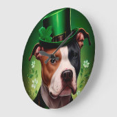 Amerikaanse Staffordshire-hond in St. Patrick's Da Grote Klok (Hoek)